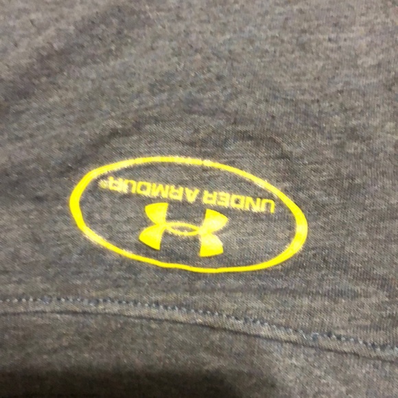 Under Armour tee - Picture 4 of 4